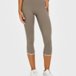 Women's High-Waisted Capri Leggings with Contrast Trim yoga — custom OEM activewear by New Dong...